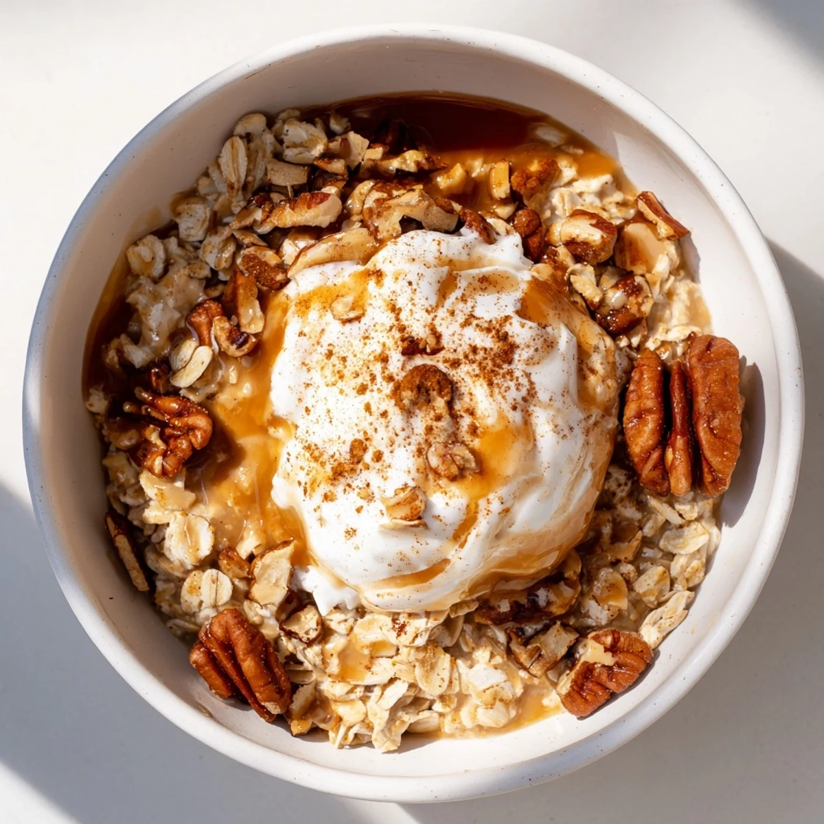 Close-up of creamy pumpkin spice latte oats, a flavorful and easy American breakfast recipe.
